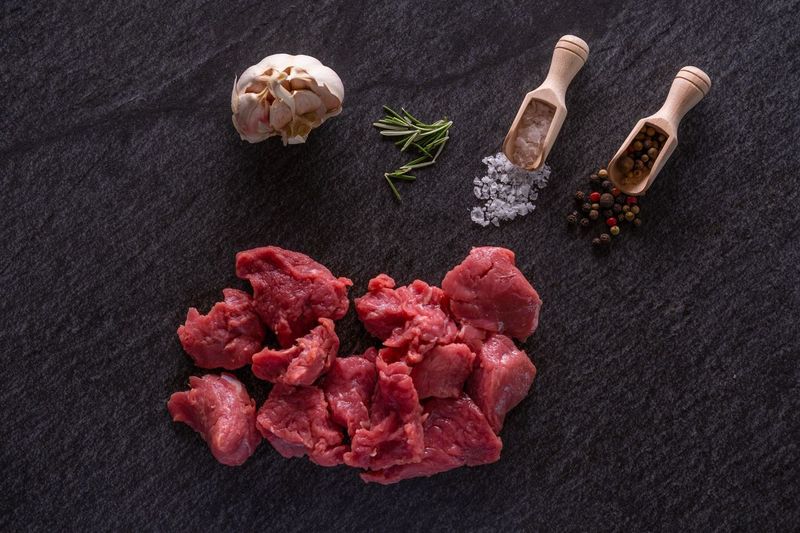 wie lange kann man frisches gulasch im kühlschrank aufbewahren GULASCH