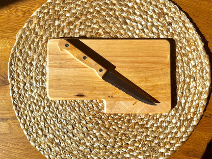 Frühstücksbrettchen mit integriertem Messer